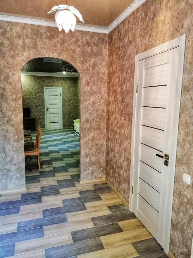 Посуточная Аренда В Центре Кропивницкого Apartment Kropyvnytskyi Luaran gambar